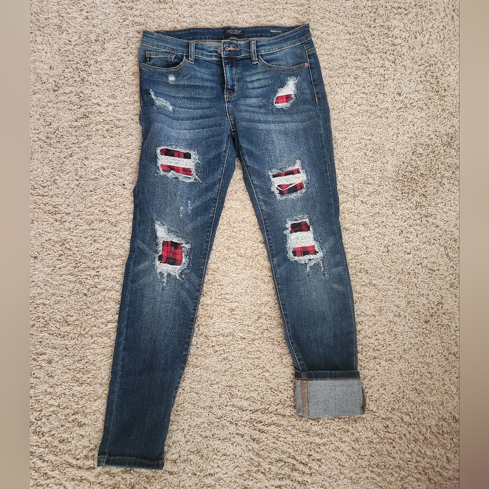 Judy Blue Flannel peak-a-boo